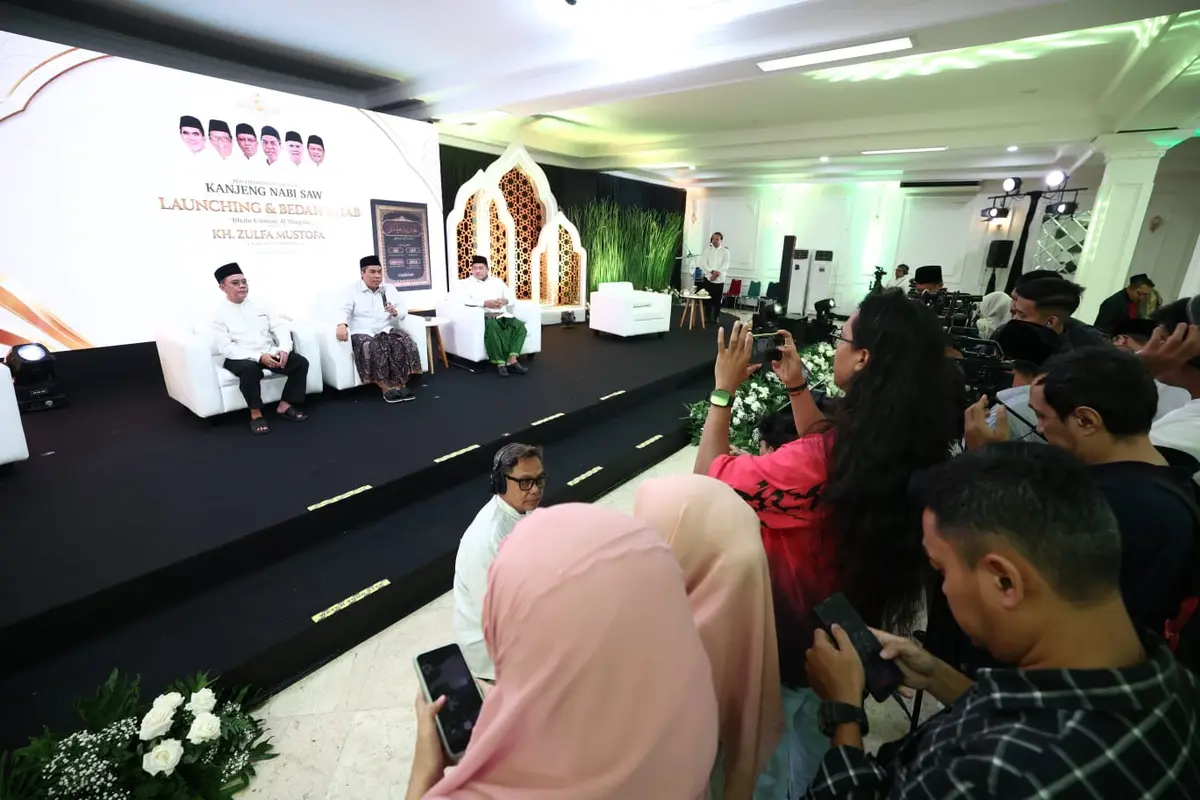 Peluncuran empat kitab karya Wakil Ketua Umum Pengurus Besar Nahdlatul Ulama (PBNU) KH Zulfa Mustofa di Masjid Sunda Kelapa, Jakarta Pusat. (Istimewa)