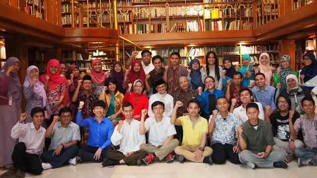 Mengenang Ainun Habibie dengan Habis Kartini, Terbitlah Ainun