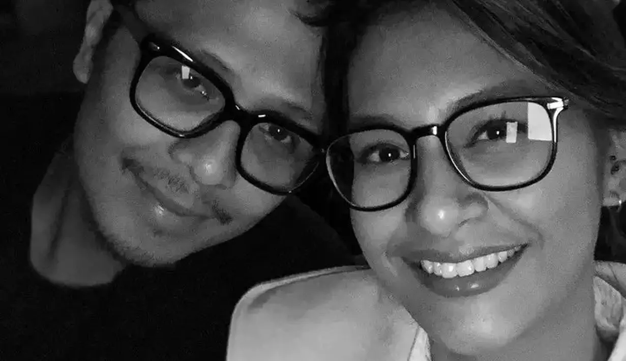 Walaupun sempat berjanji, perselingkuhan kembali terjadi pada bulan September 2017. Sempat tak diakui, hingga akhirnya terjadi pertengkaran hebat hingga pisah dua bulan dan akhirnya mengakui. [dok. Instagram]