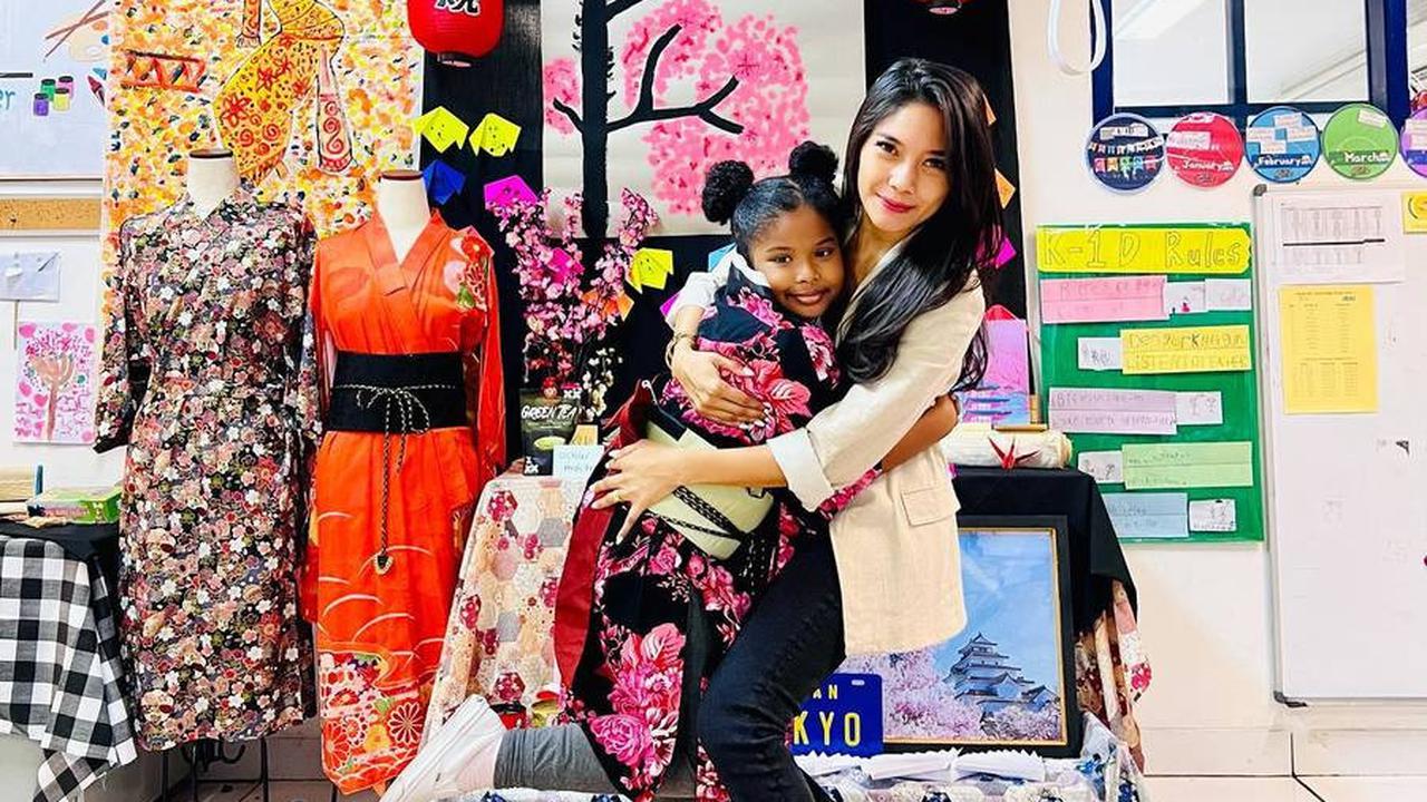 Tak Tersorot, Ini Potret Velove Anak Garneta Haruni yang Kecantikannya Mulai Saingi Sang Mama
