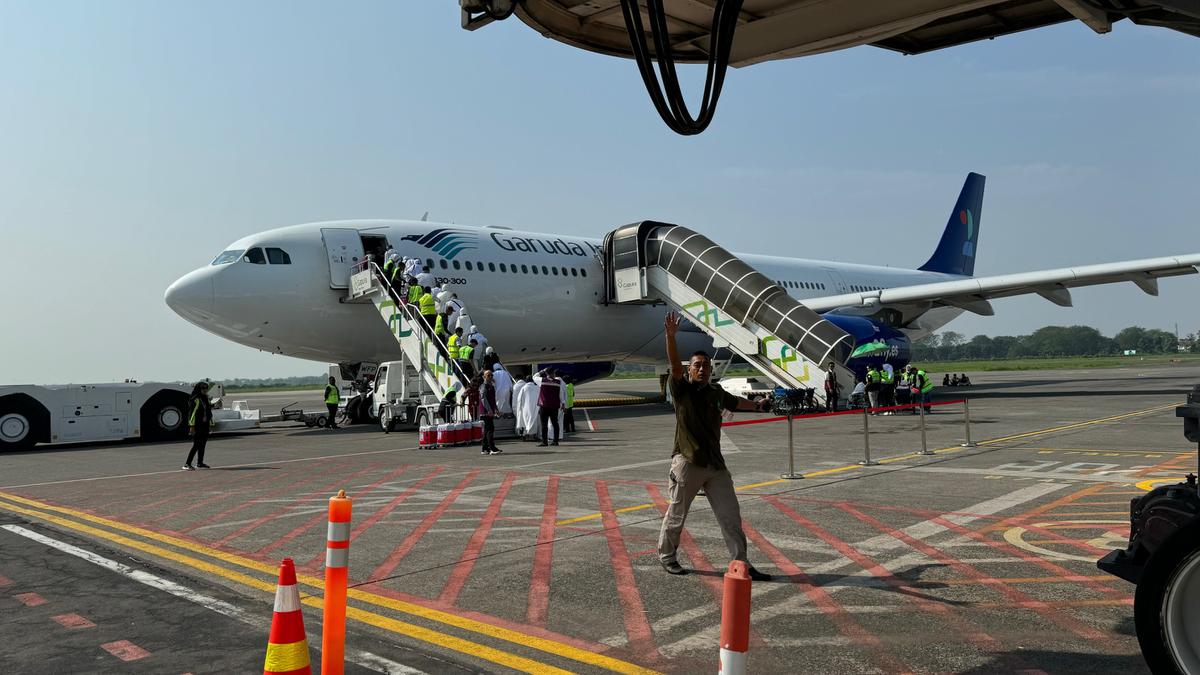 Pesawat Garuda Indonesia Penjemput Jemaah Haji Tujuan Jeddah Putar Balik Kembali ke Bandara Adi Soemarmo Berita Viral Hari Ini Minggu 7 Juli 2024