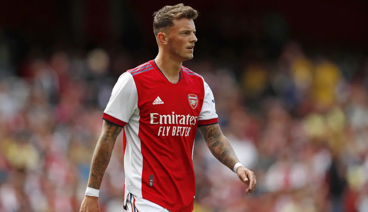 Ben White - Bek muda ini dibeli Arsenal dari Brighton & Hove Albion dengan harga fantastis yakni 58,5 juta euro atau sekitar Rp993 miliar. Dengan harga selangit pemain baru ini diharapkan bisa menjadi benteng kokoh The Gunners di masa depan. (Foto:AFP/Adrian Dennis)