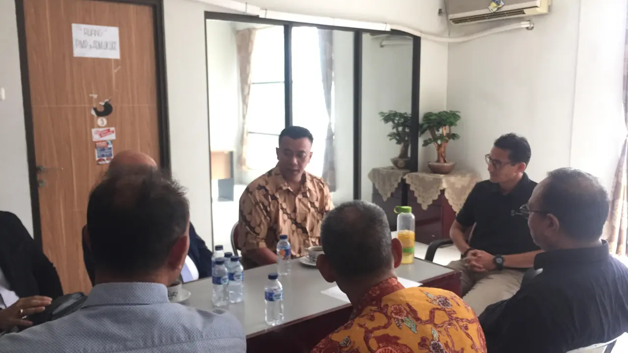 Bakal Cawapres Sandiaga Uno mengumpulkan pengusaha