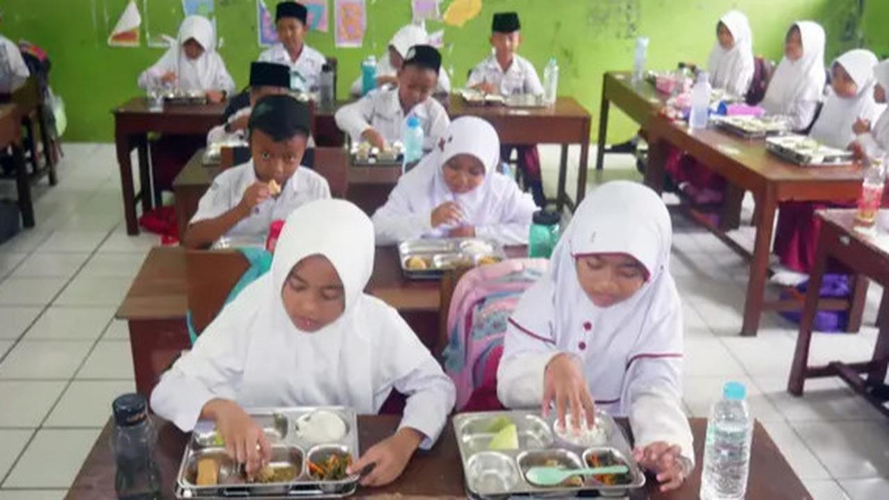 FAGI Protes Wacana Guru Diiming-imingi Rp100.000 buat Ikut Urus MBG: Kapan Ngajarnya?