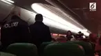 Sebuah maskapai penerbangan dari Dubai ke Amsterdam mendarat darurat. Tak hanya itu, suara dan bau kentut memicu perkelahian di dalam pesawat.