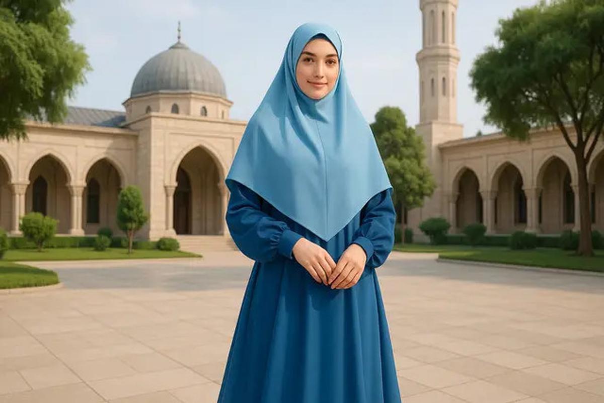 8 Pilihan Model Gamis Syari Polos Kombinasi 2 Warna Terbaru