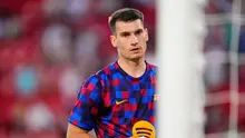 Kiper Barcelona, Dominik Livakovic, mendapatkan debutnya ketika menghadapi Sevilla, Minggu (20/9/2026) dini hari WIB. (AP Photo/Jose Breton)
