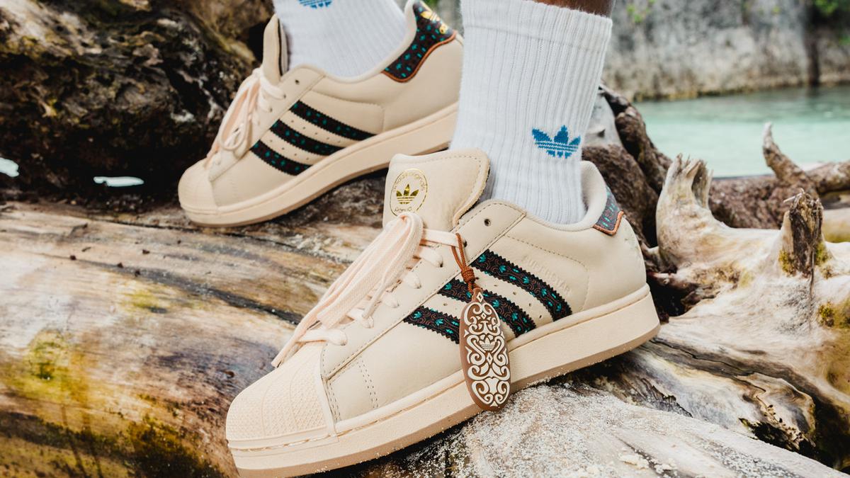 Adidas Rilis Koleksi Sepatu Edisi Papua, Ada Detail Burung Cendrawasih