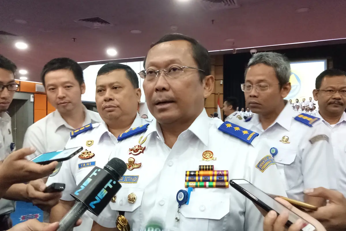 Direktur Jenderal Perhubungan Darat Kementerian Perhubungan Budi Setiyadi saat memberikan keterangan pers. Foto: Dok Merdeka.com