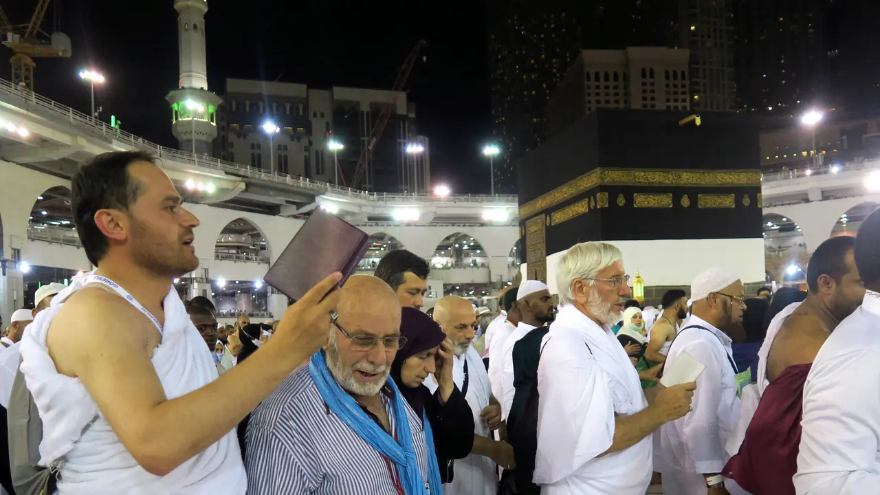 20160904-Masjidil Haram Penuh Sesak oleh Jemaah Haji-Mekkah