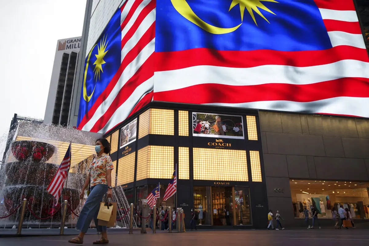 Kasus COVID-19 di Malaysia Tembus 2 Juta