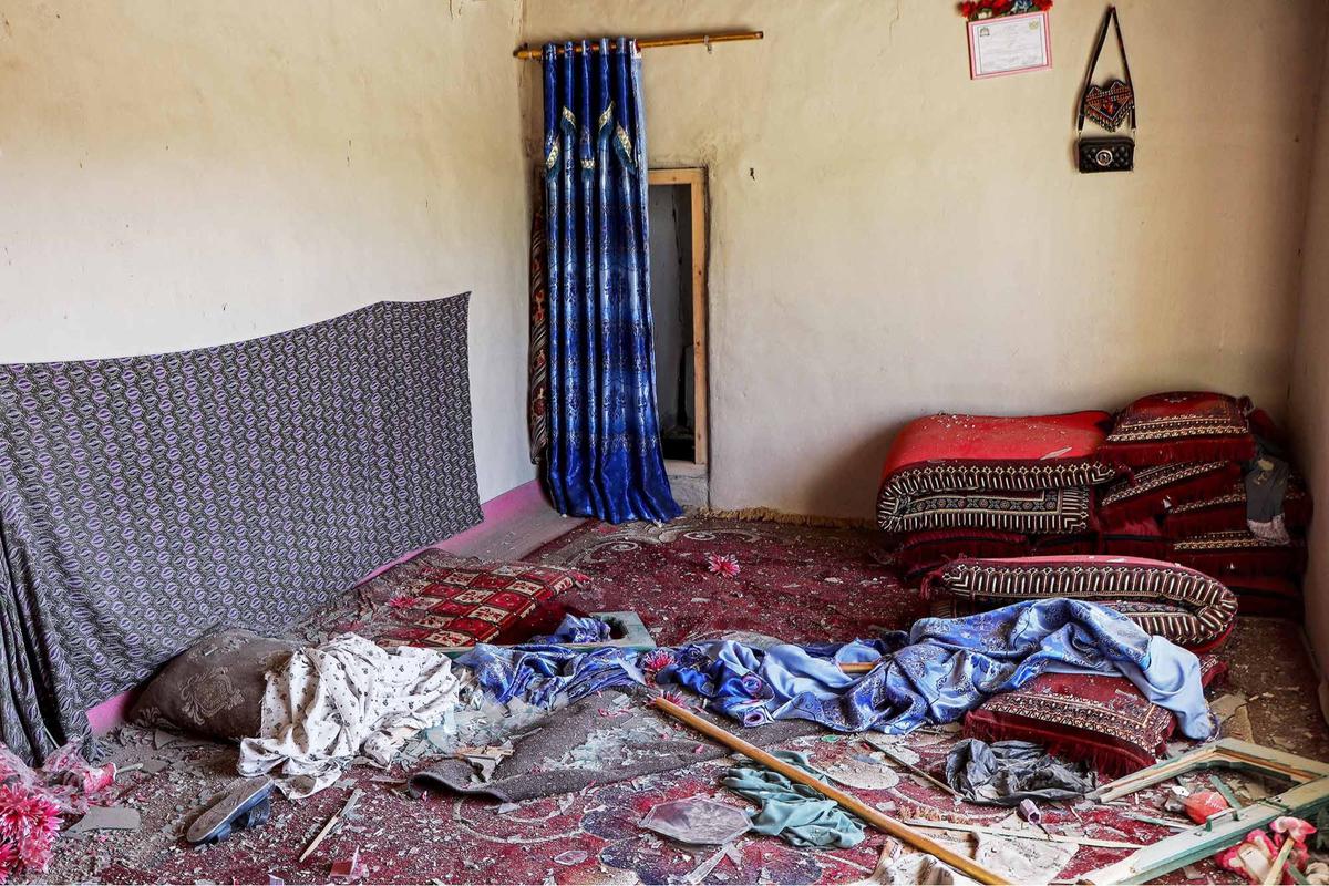FOTO: Duka di Perbatasan, Serangan Udara Pakistan Renggut 10 Nyawa di Afghanistan