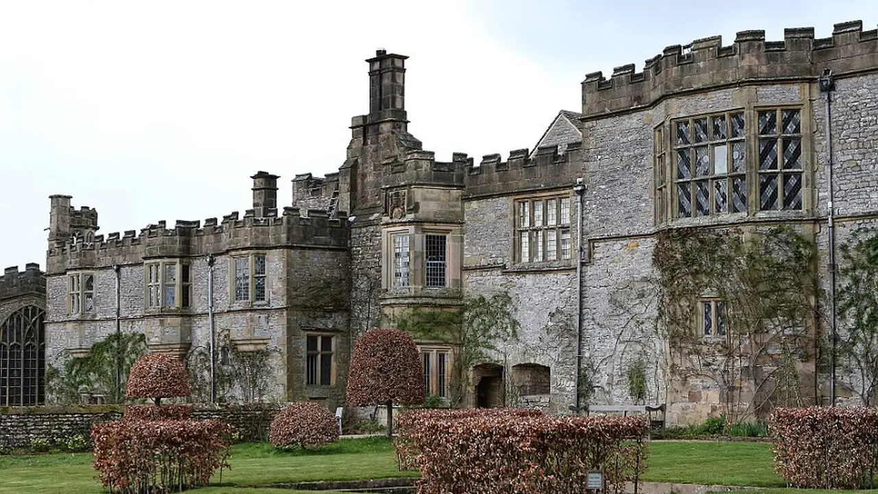 istana derbyshire
