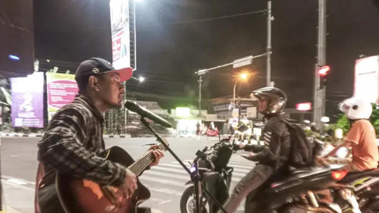 Mengulik Kisah Musisi Jalanan di Perempatan Jogja, Sound System Jadi Ciri Khas dan Ajang Promosi