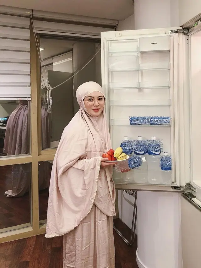 Apartemen Ayana Jihye Moon