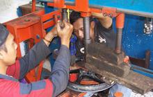 Memahami Press Velg Motor: Tahapan, Pengeluaran, dan Saran Perawatan.