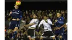 Video highlights duel sengit Valencia vs Real Madrid yang berakhir dengan skor imbang 2-2 di Stadion Mestalla, Minggu (3/1/2016). Sumber video ini diunduh dari Madridista TV.