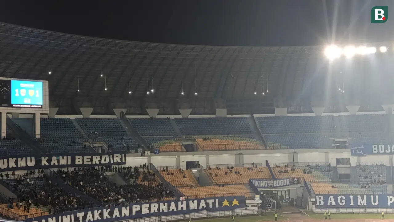 Persib Bandung versus Manila Digger