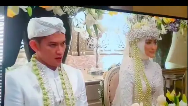 Citra Kirana dan Rezky Aditya
