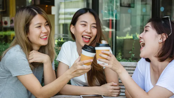 Nespresso Rayakan Akhir Tahun dengan Koleksi Festive 2025 Bertajuk “Magic in the Making”