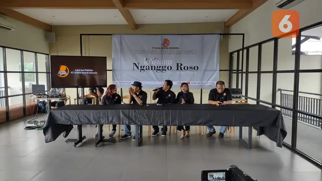 Cara Anton Obama (Bertopi) Kenalkan Destinasi Wisata Solo Raya Lewat Lagu Pop Dangut