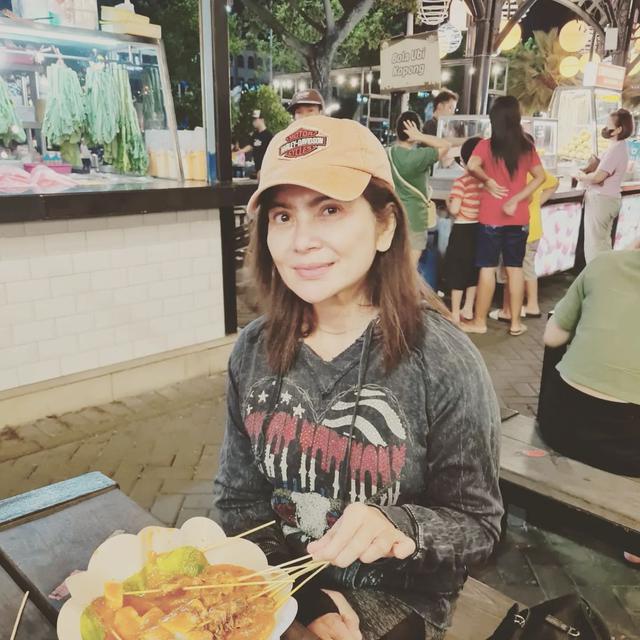 6 Potret Terbaru Anggia Novita Mantan Istri Ferry Irawan, Ungkap Tabiat Buruk Eks Suami