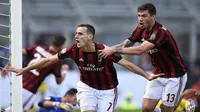 Penyerang AC Milan, Nikola Kalinic, merayakan gol yang ia cetak ke gawang Udinese pada laga pekan keempat Serie A (17/9/2017). (doc. AC Milan)