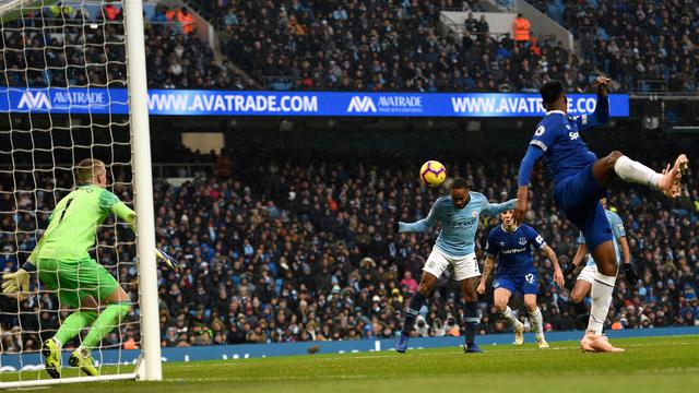 Manchester City Tekuk Everton, Gabriel Jesus Sumbang 2 Gol