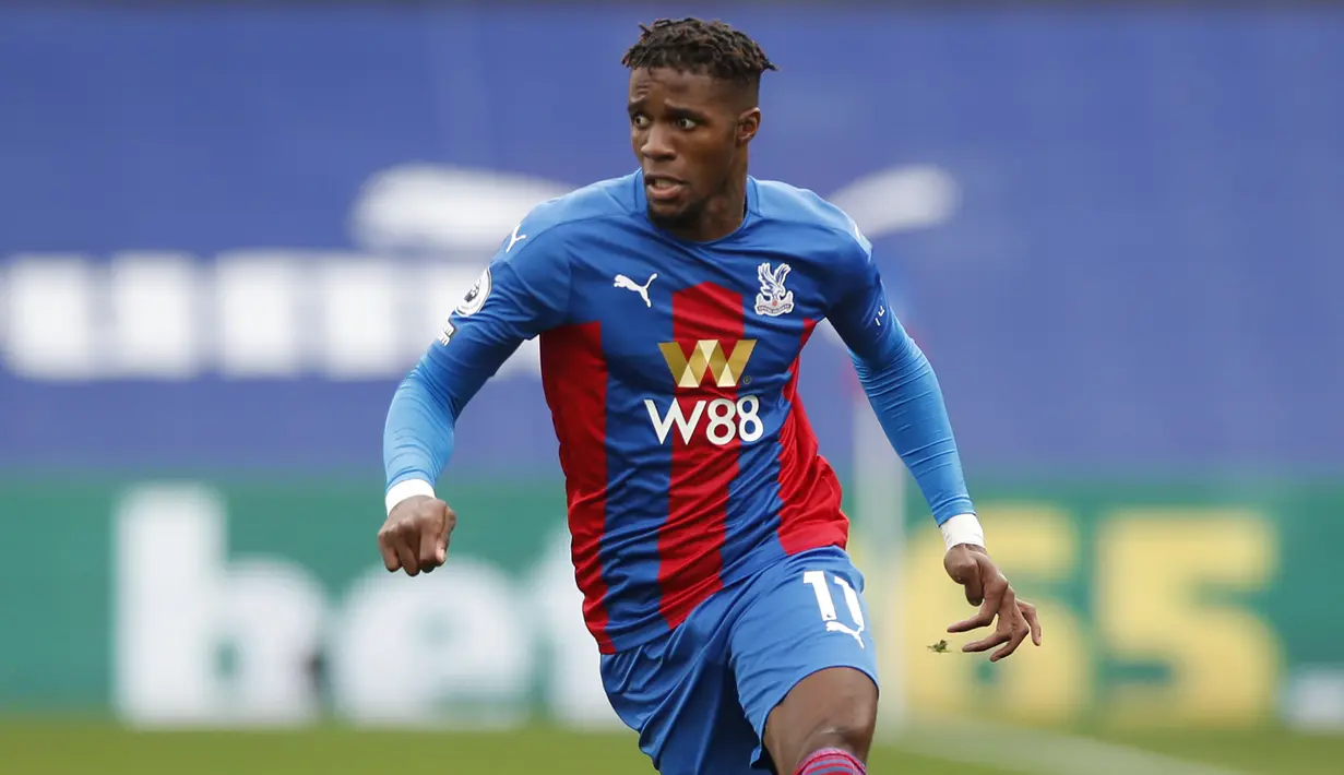 10. Wilfried Zaha (Crystal Palace) - 4 gol. (AFP/Peter Cziborra/pool)