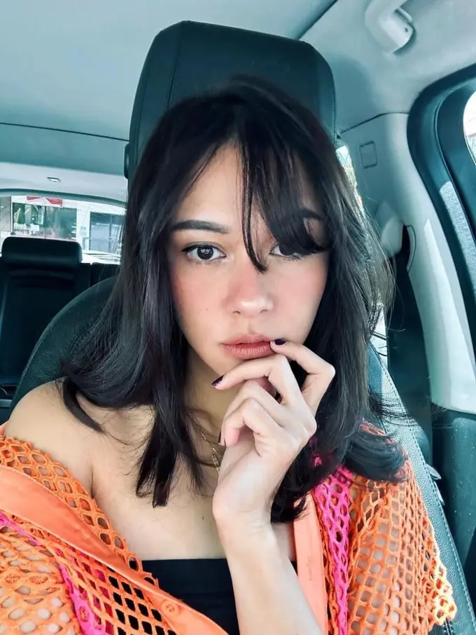 Nana Mirdad pamer rambut baru