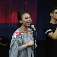 Konser di Malaysia, Afgan siap tebar pesona dengan kostum bertema budaya Indonesia (Wimbarsana/Bintang.com)