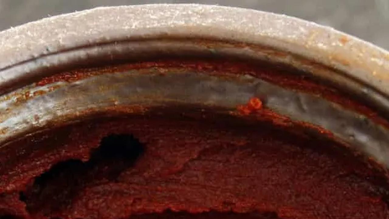 Penting untuk diingat, bagi yang memiliki masalah kesehatan tertentu seperti penyakit maag, konsultasikan dengan dokter sebelum menambahkan gochujang ke dalam menu harian Anda.