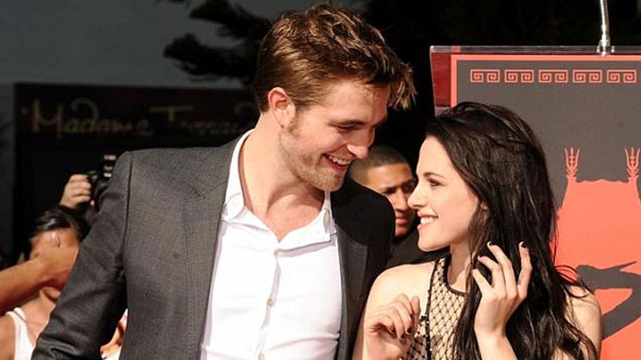 robert-pattinson-kristen-stewart-131106b