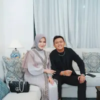 Bella Bonita berhijab (sumber: Instagram/denny_caknan)