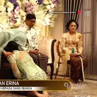 Erina Gudono sungkem dengan ibu sambil menangis [sumber: INDOSIAR]