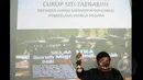 Anis Hidayah Direktur Eksekutif Migrant Care menilai Arab Saudi telah meremehkan Indonesia dengan melakukan eksekusi kepada Siti Zaenab yang terpaksa membunuh karena membela diri, Jakarta, Kamis (16/4/2015). (Liputan6.com/Herman Zakharia)