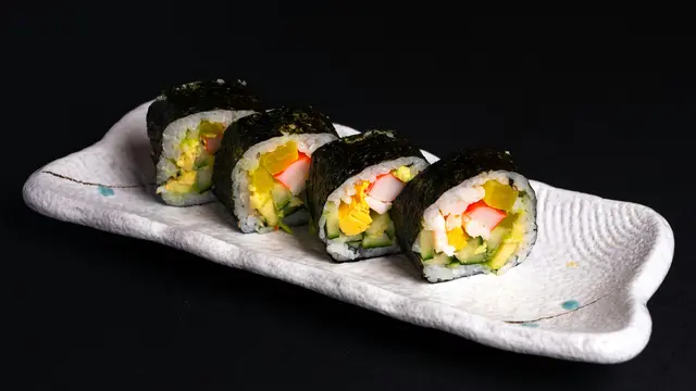 1. Jenis Sushi yang Aman untuk Ibu Menyusui