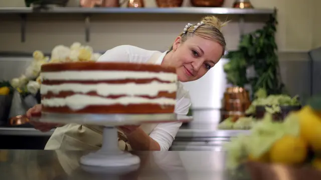 Kue Pernikahan Pangeran Harry dan Meghan Markle