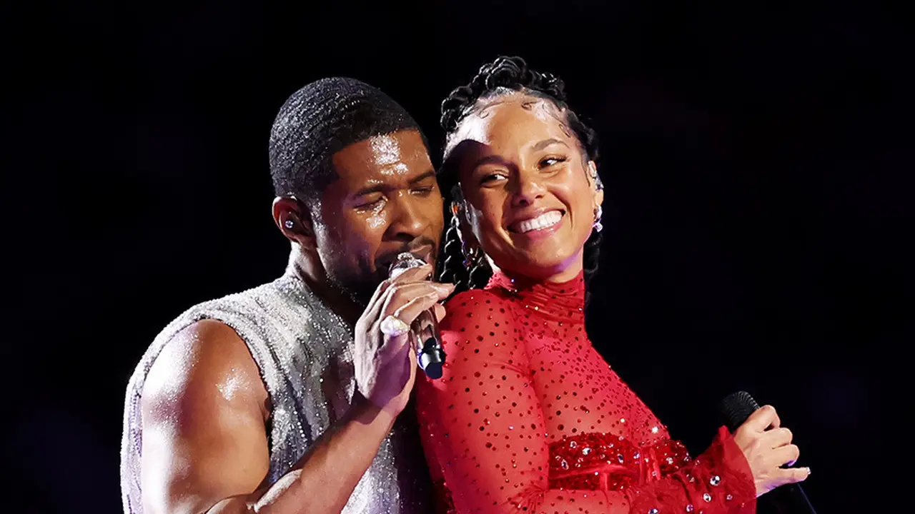 Gaya Duet Maut Alicia Keys dan Usher Gebrak Super Bowl, Tampil Bersinar dengan Outfit Bertabur Ribuan Kristal