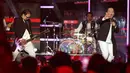 Di gelaran konser yang dihelat di Studio 6 Emtek, Jakarta Barat ini, Apoy, Faank dan kawan-kawan membawakan tiga lagu: "Taubat Maksiat", "Si Udin Bertanya", dan "Cari Berkah". Tampak dalam foto, grup band Wali saat tampil pada Konser Raya 31 Tahun Indosiar Luar Biasa hari kedua di Studio 6 Emtek City, Daan Mogot, Jakarta, pada Minggu (11/1/2026) malam. (KapanLagi.com/Budy Santoso)