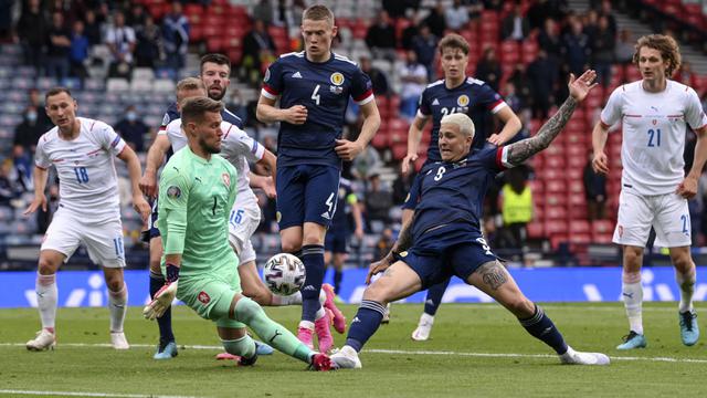 Foto Piala Eropa: Patrik Schick Cetak Gol Cantik dan Pecahkan Rekor, Republik Ceska Tumbangkan Skotlandia