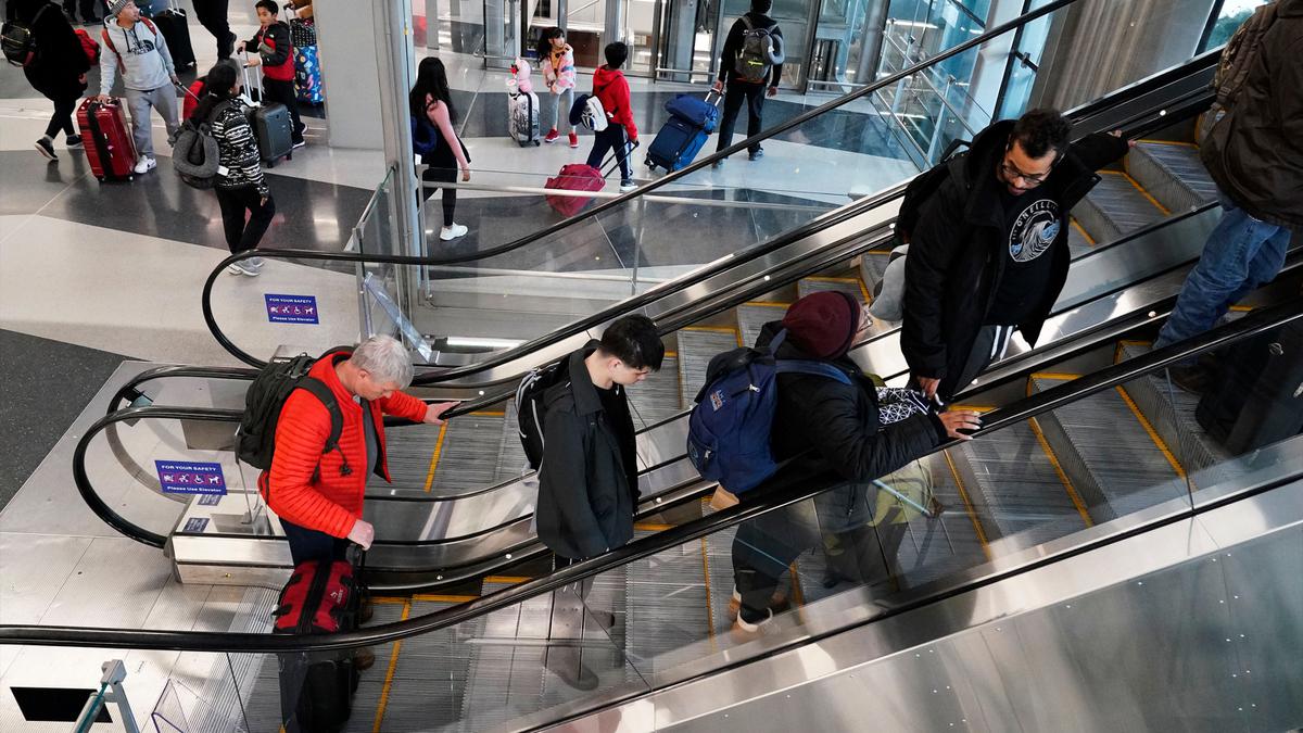 Abaikan Diskon, Konsumen AS Lebih Pilih Hadiah Berkualitas Sambut Natal