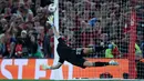 Hasil tersebut menjadi keuntungan penting bagi Nottingham Forest sebelum menjalani pertandingan penentuan di kandang Aston Villa pekan depan. (AFP/Darren Staples)