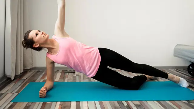Kenali 6 Cara Melakukan Workout untuk Mengecilkan Pinggang, Gerakan Efektif untuk Core yang Lebih Kuat
