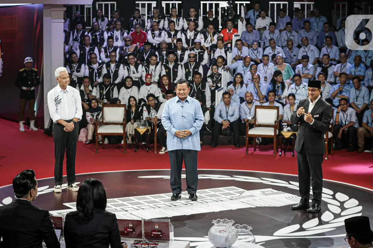 Ketiga Capres Saling Adu Argumen pada Debat Perdana Pilpres 2024