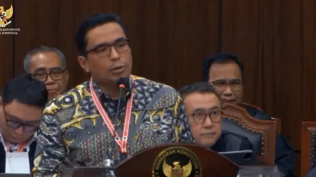 Mahkamah Konstitusi (MK) menggali keterangan saksi dan ahli dari pemohon 2 yaitu Tim Hukum Ganjar-Mahfud, Selasa (2/4/2024)