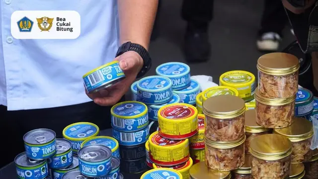 Perusahaan perikanan asal Bitung, Sulawesi Utara, melakukan ekspor perdana produk tuna kaleng ke Amerika Serikat dan Belanda. (Istimewa)