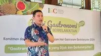 Sekretaris Jenderal IGC sekaligus pakar kedokteran komunitas, Dr. Ray Wagiu Basrowi dalam Peringatan Hari Gastronomi Berkelanjutan, Jakarta (18/6/2024). Foto: Liputan6.com/Ade Nasihudin.