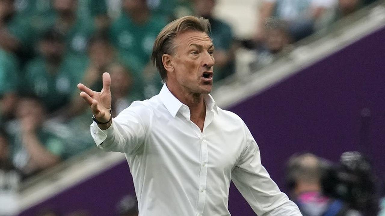 Herve Renard Haramkan Timnas Arab Saudi Kalah dari Timnas Indonesia