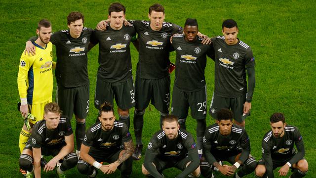 Phil Neville: Manchester United Tersingkir dari Liga ...